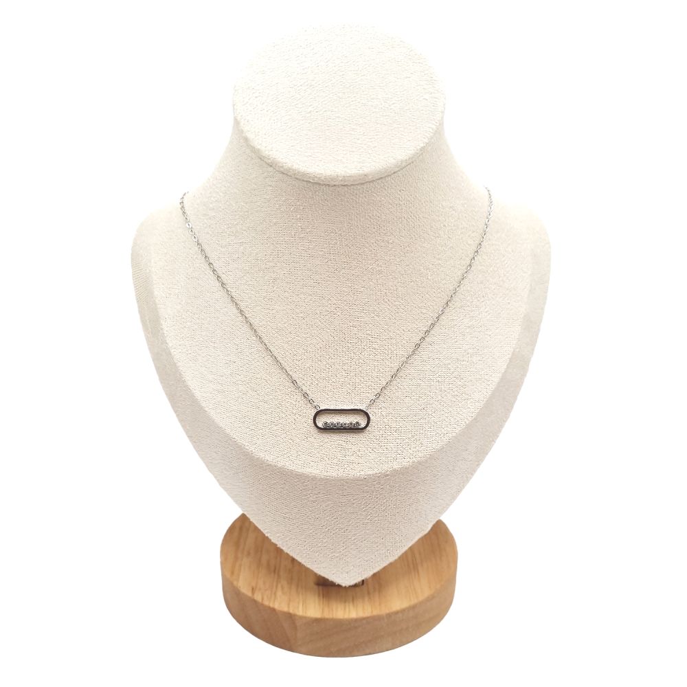 Collier en Acier Inoxydable Argenté avec Solitaire en Zircon – Éclat Élégant et Intemporel